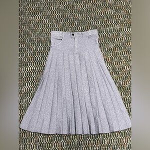 Blue denim pleaded skirt